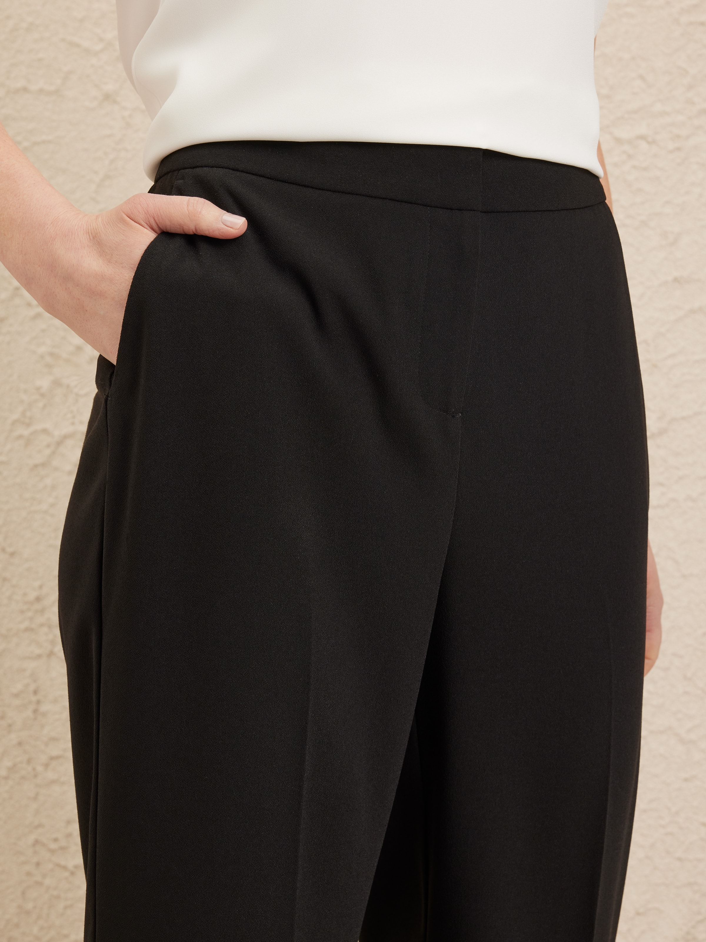 Elegant Petite Wide Leg Pant