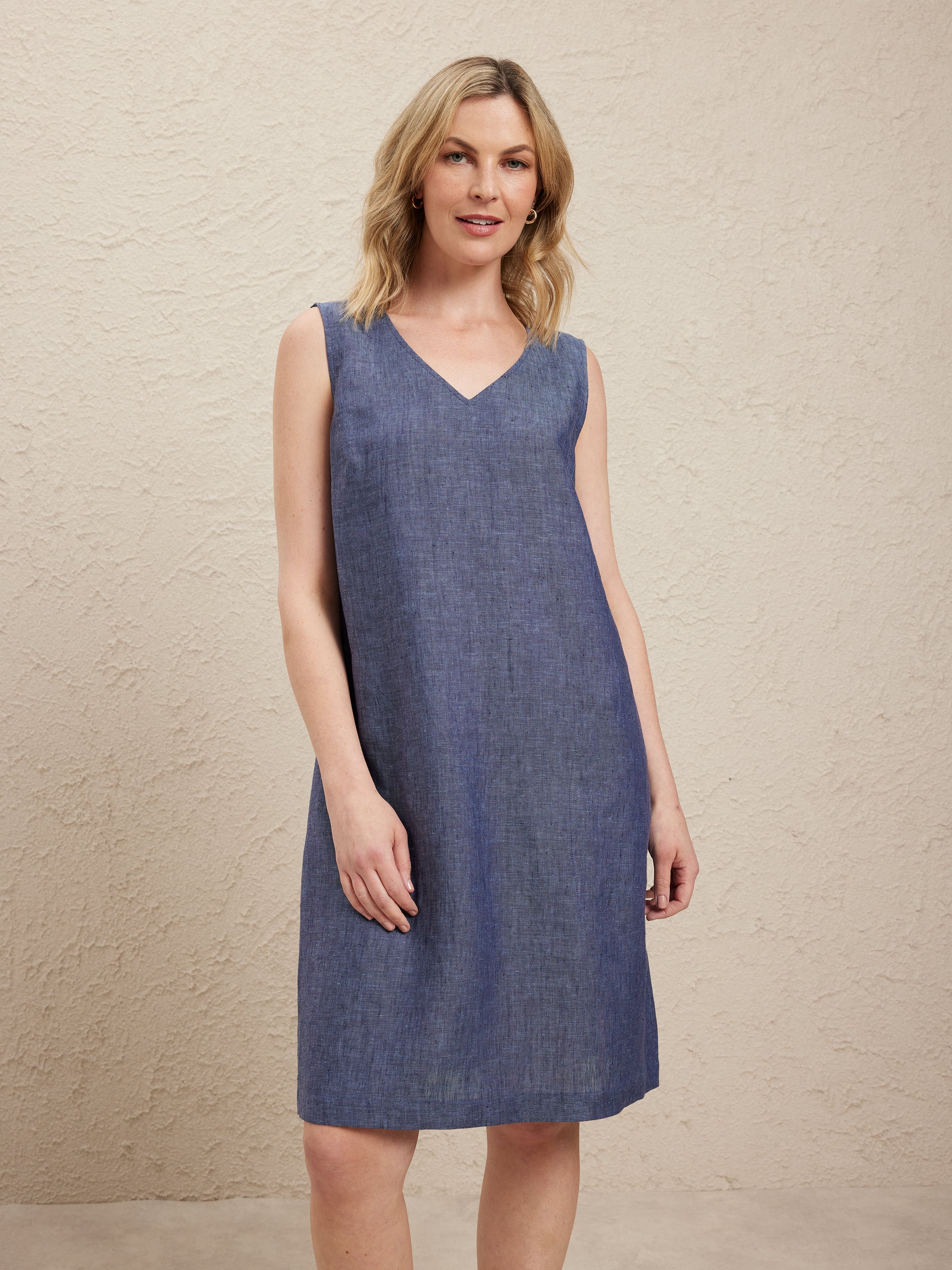 Sleeveless V Neck Lola Linen Shift Dress