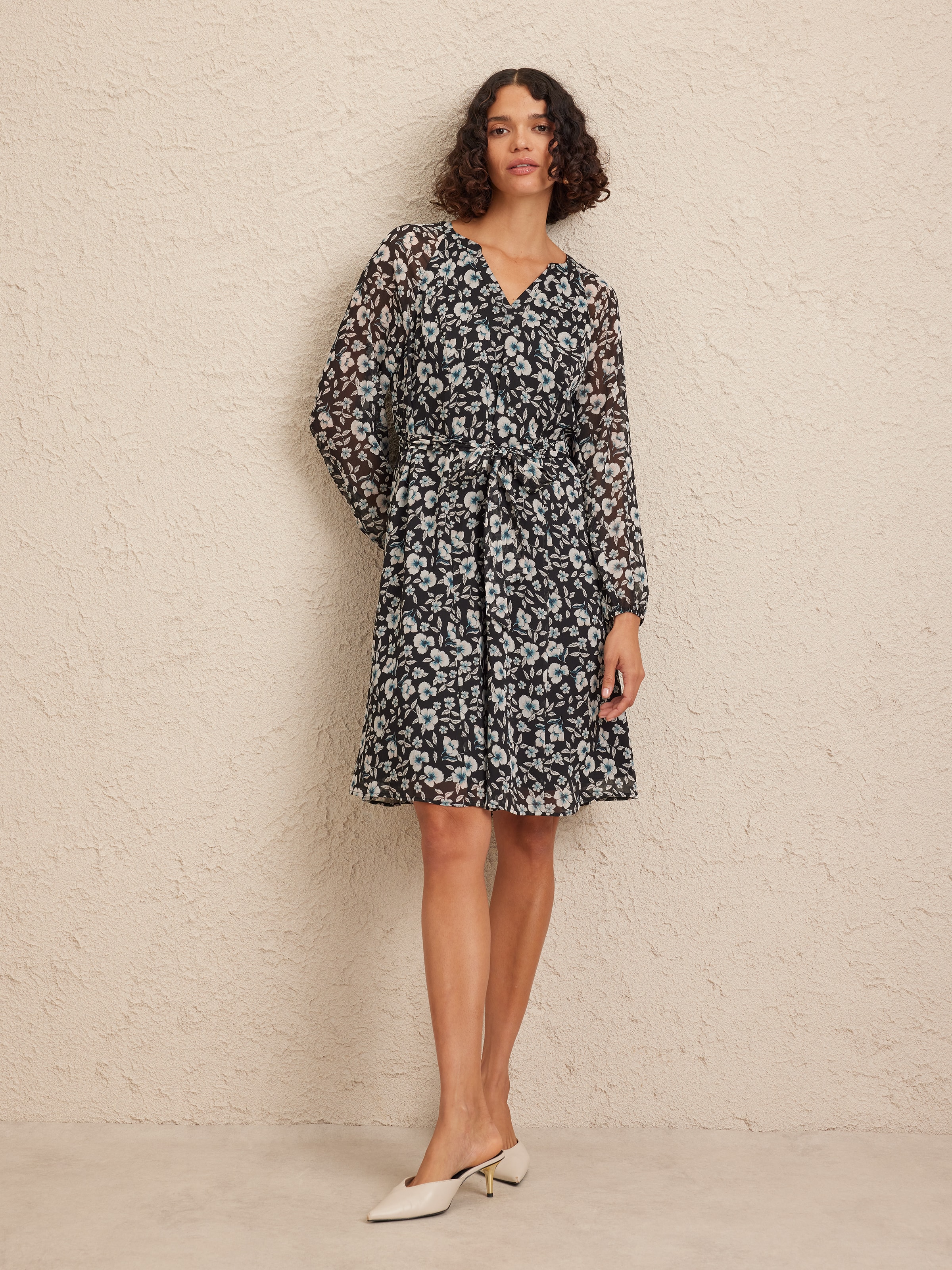 Tilda Notch Neck Tunic Dress