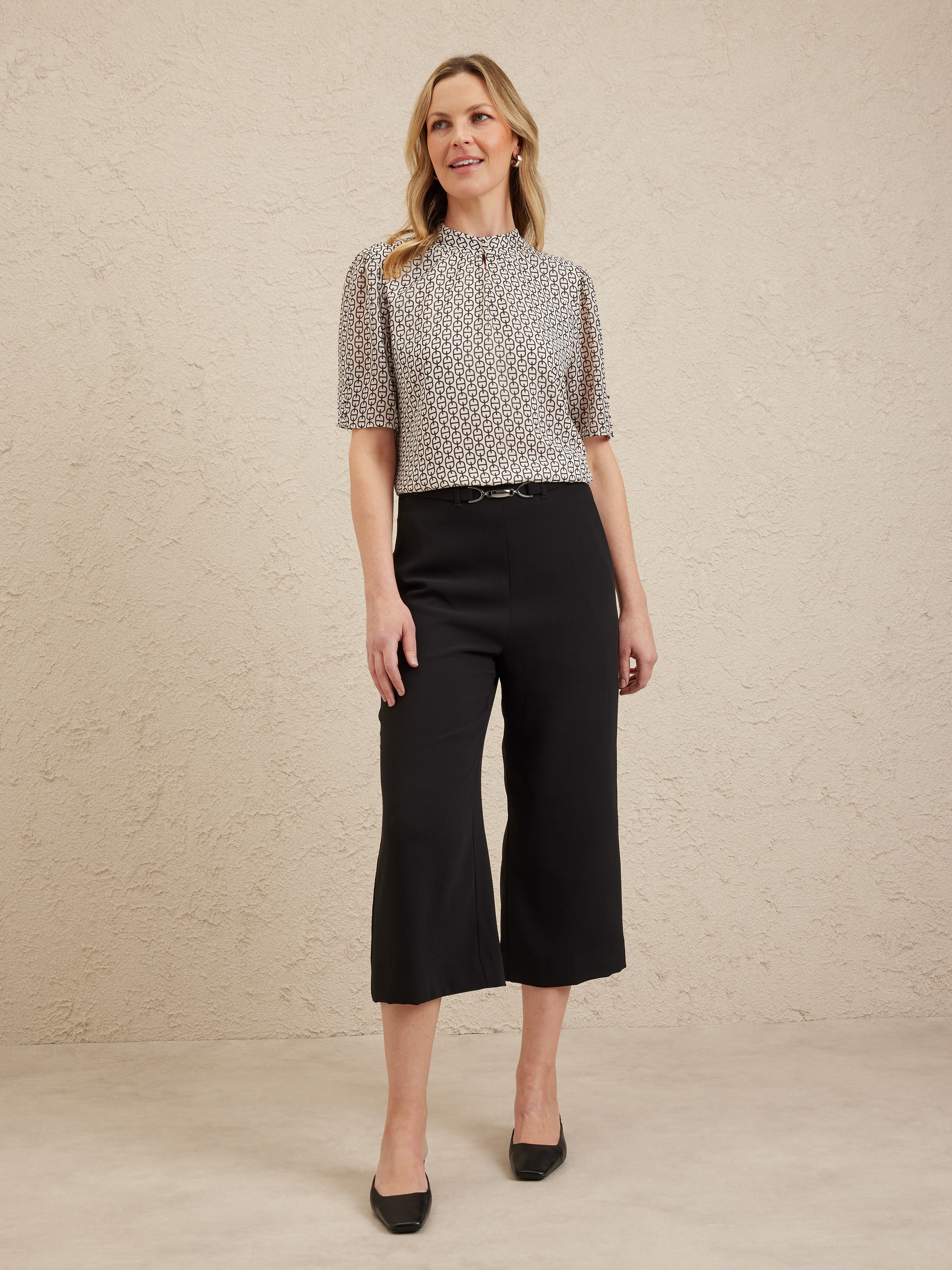 Iris Elbow Sleeve Blouse
