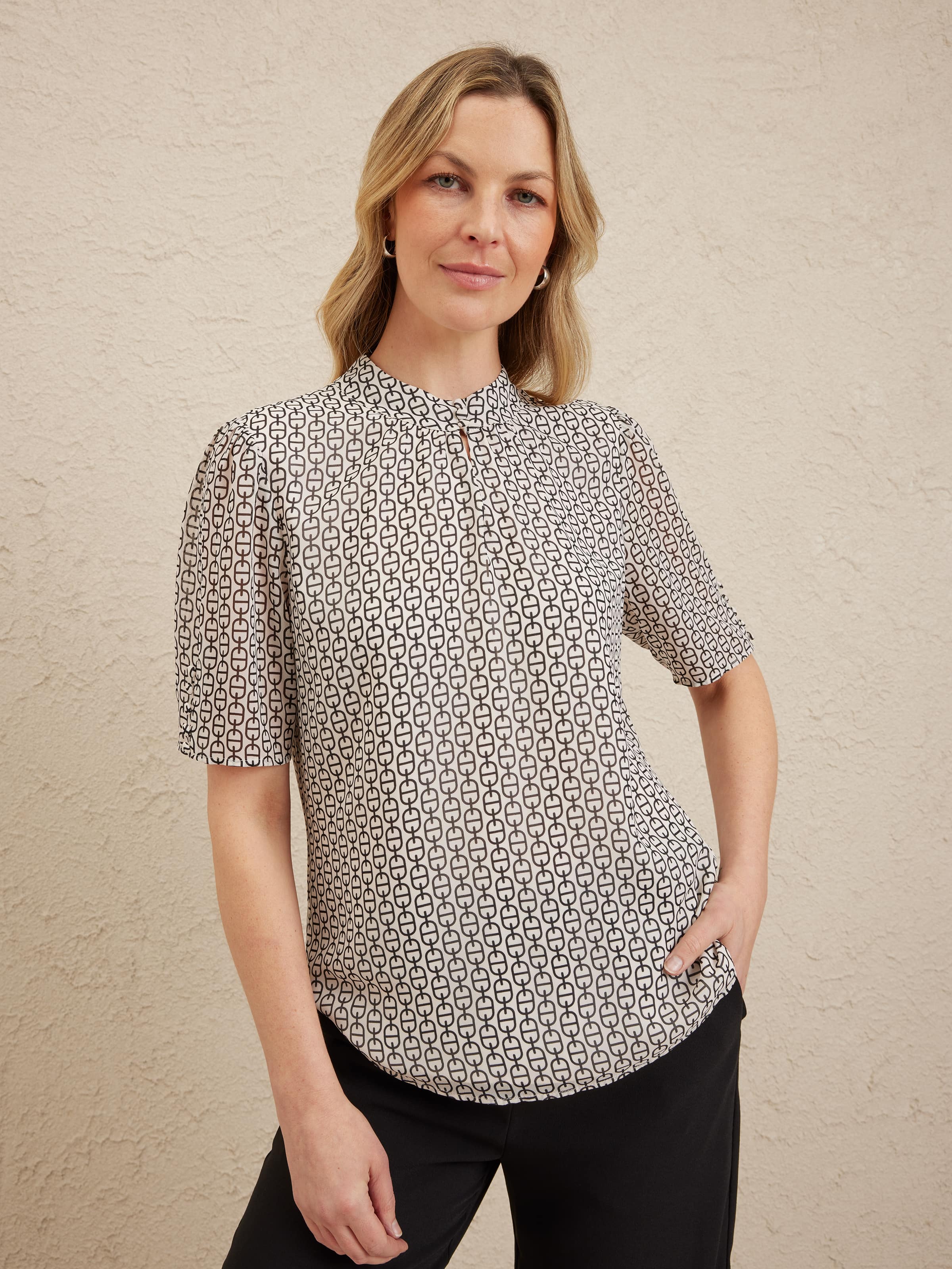 Iris Elbow Sleeve Blouse
