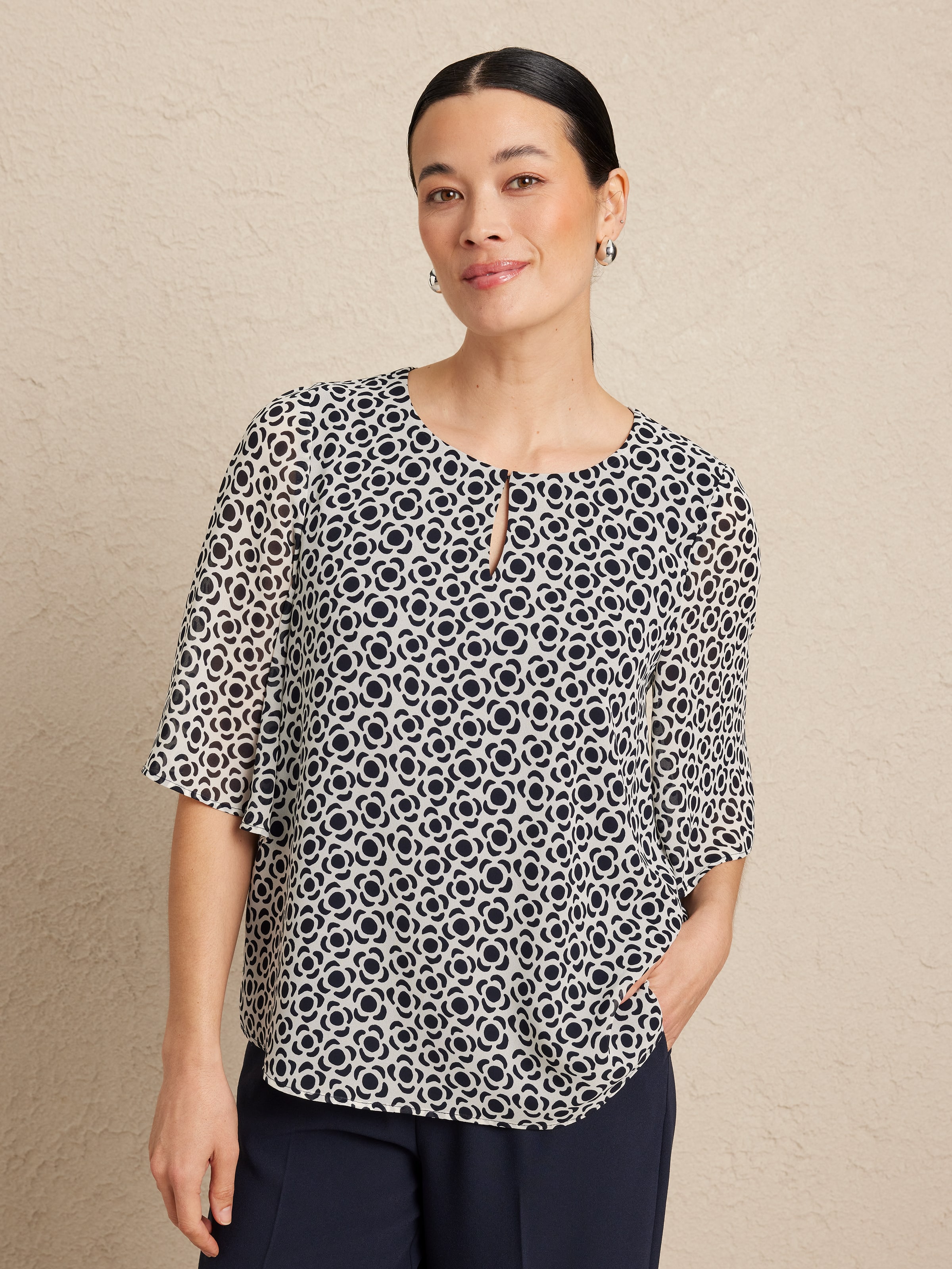 Sera Keyhole Top