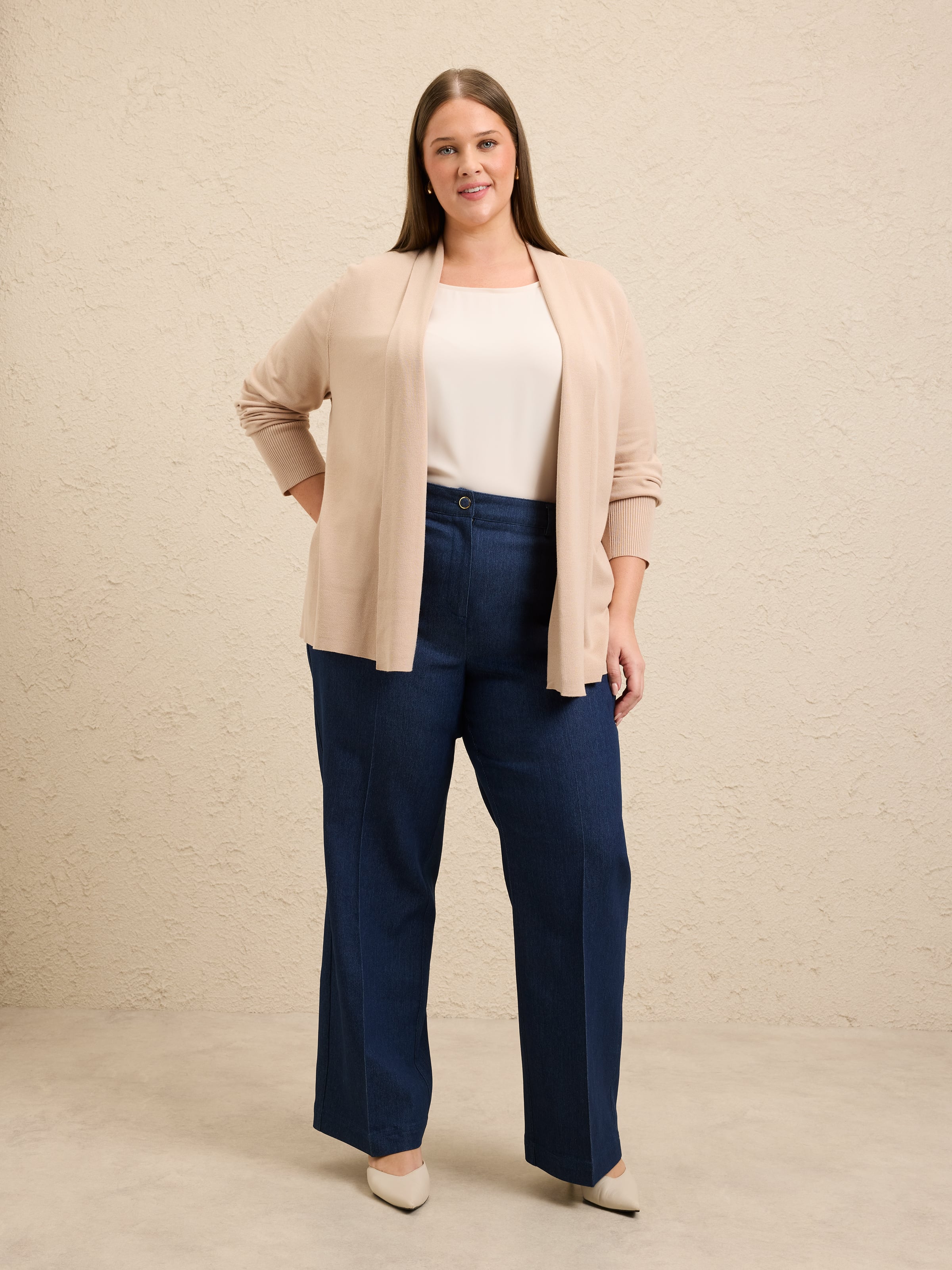 Curve Izzy Cardi