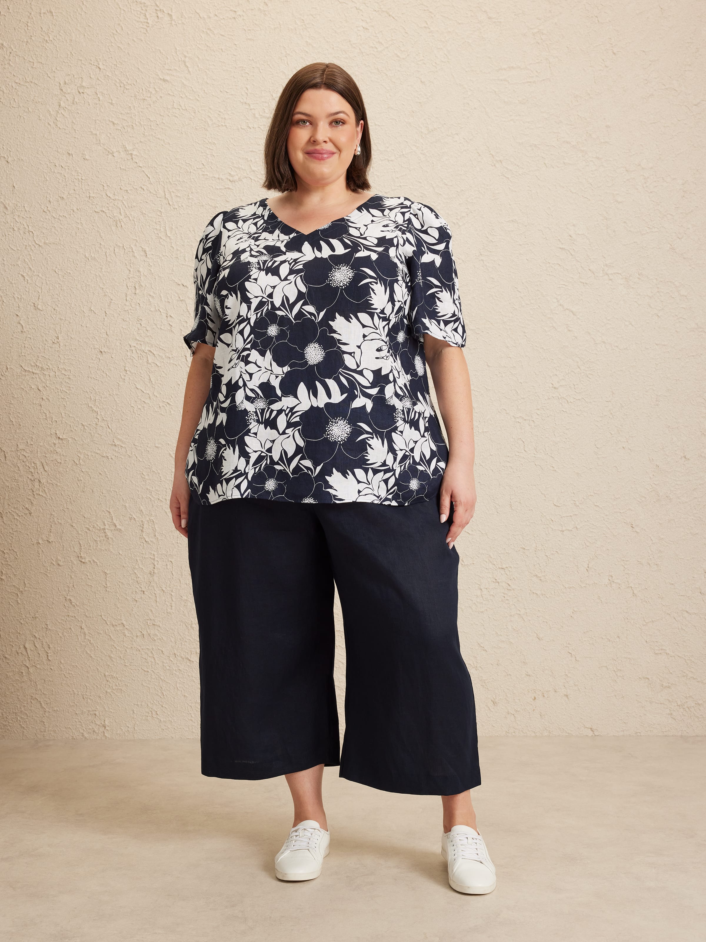 Curve Vera Linen Top