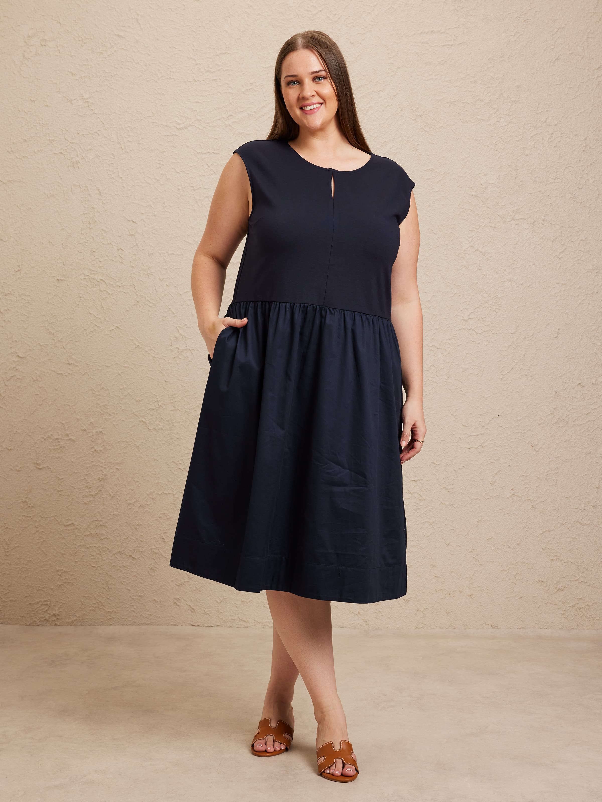 Curve Lucy Midi Dress