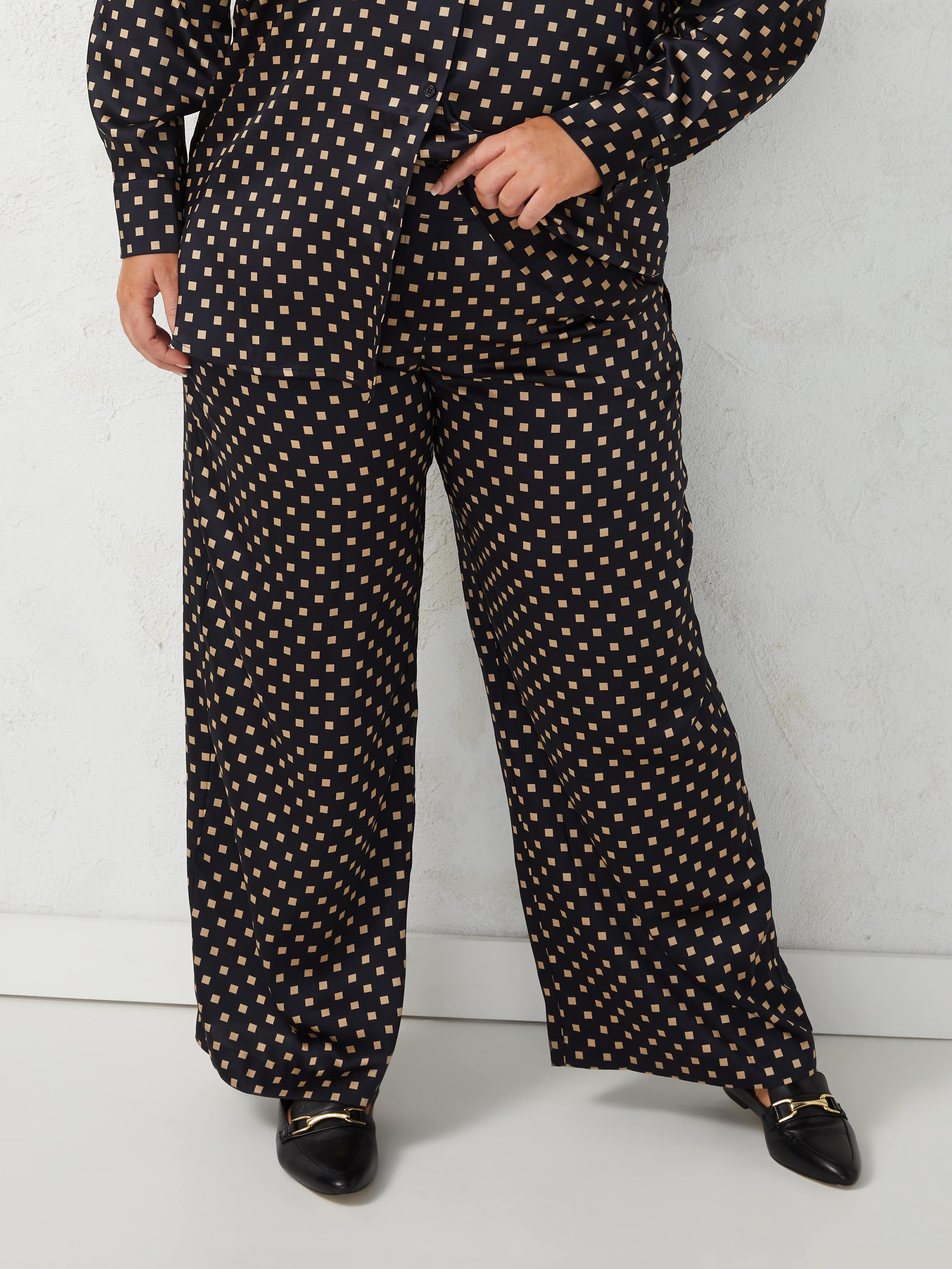 Curve Peta Pant