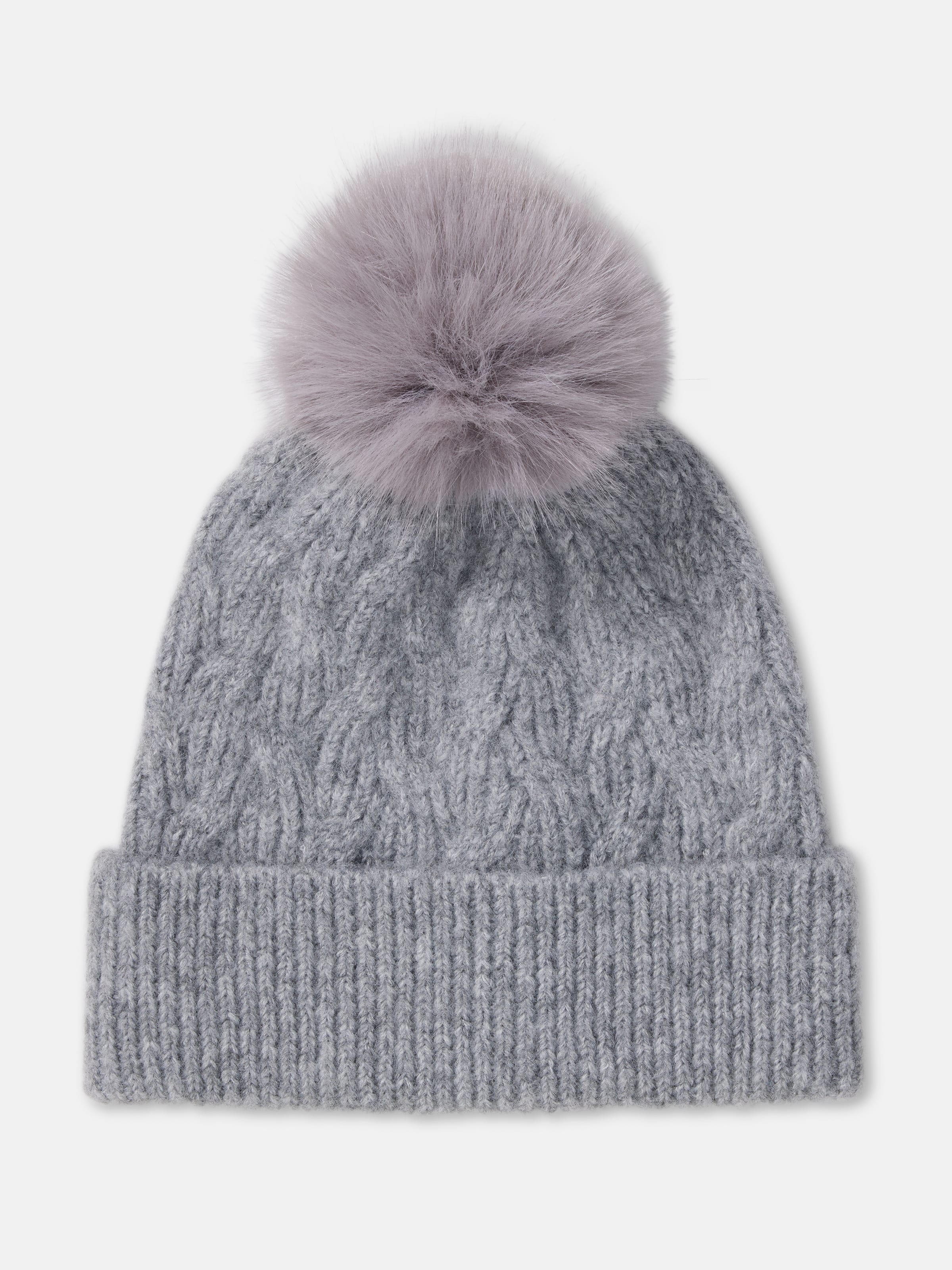 Scarlett Zig Zag Cable Beanie