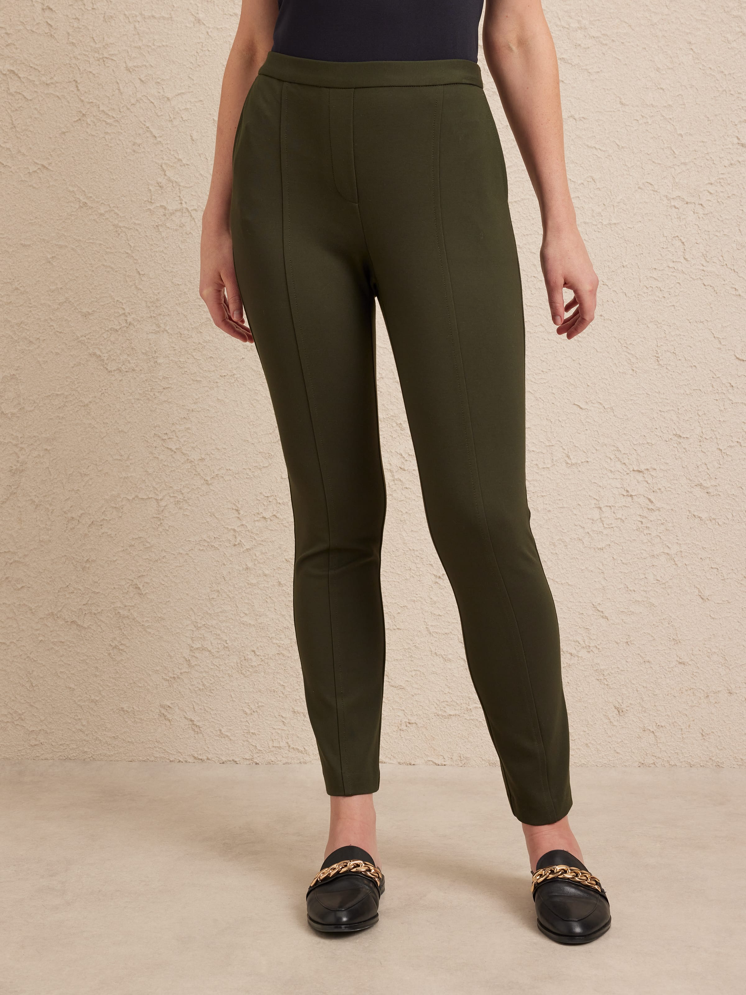 Lainey Ponte Slim Pant