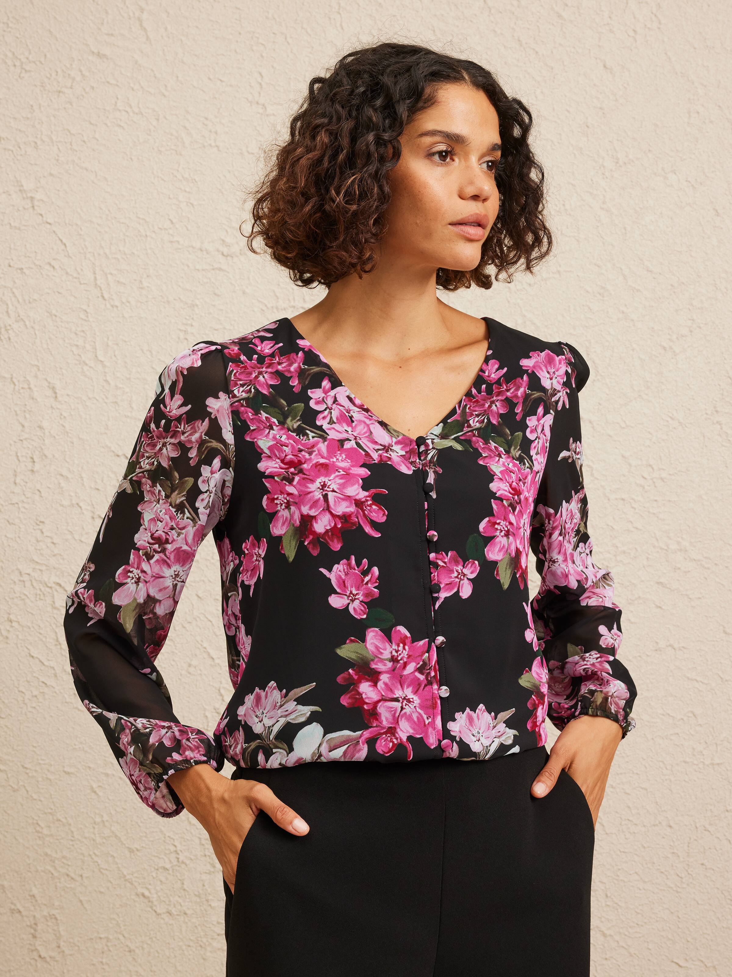 Linda V-Neck Blouse