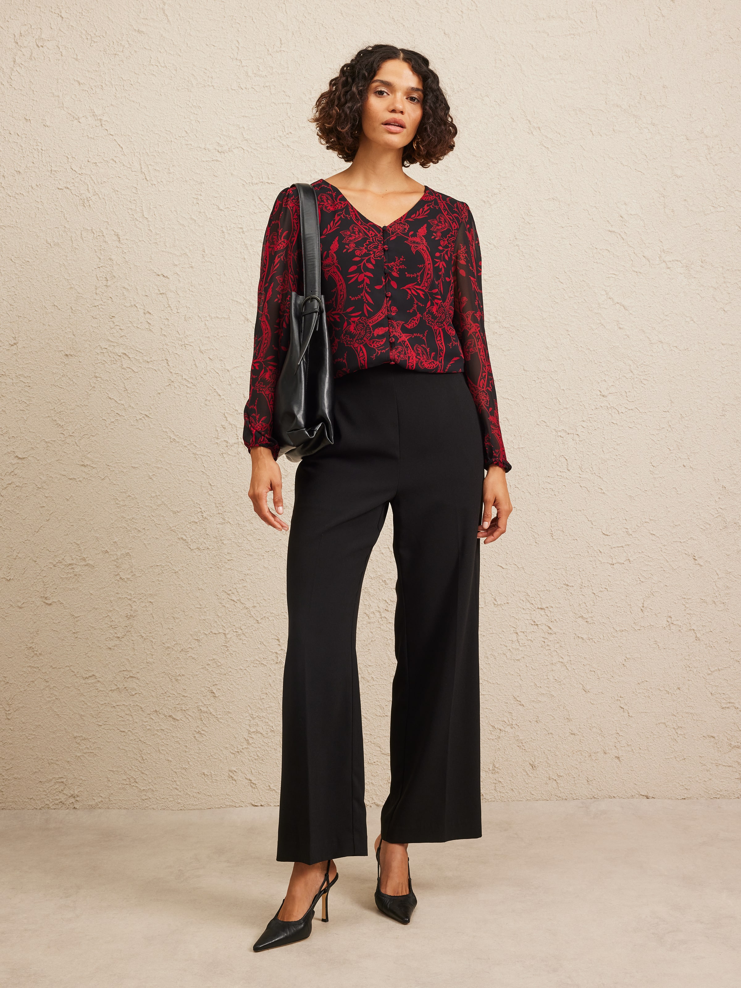 Linda V-Neck Blouse