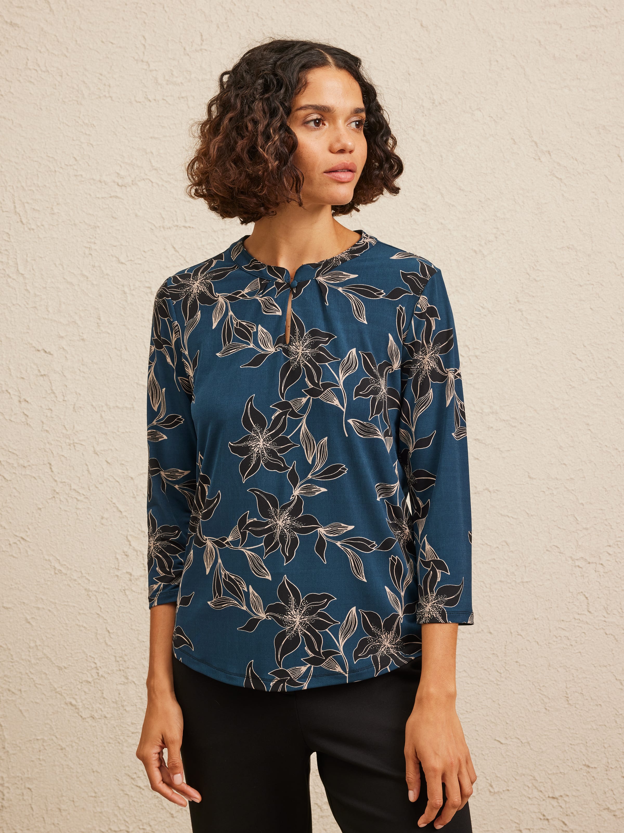 3/4 Ethel Keyhole Jersey Top