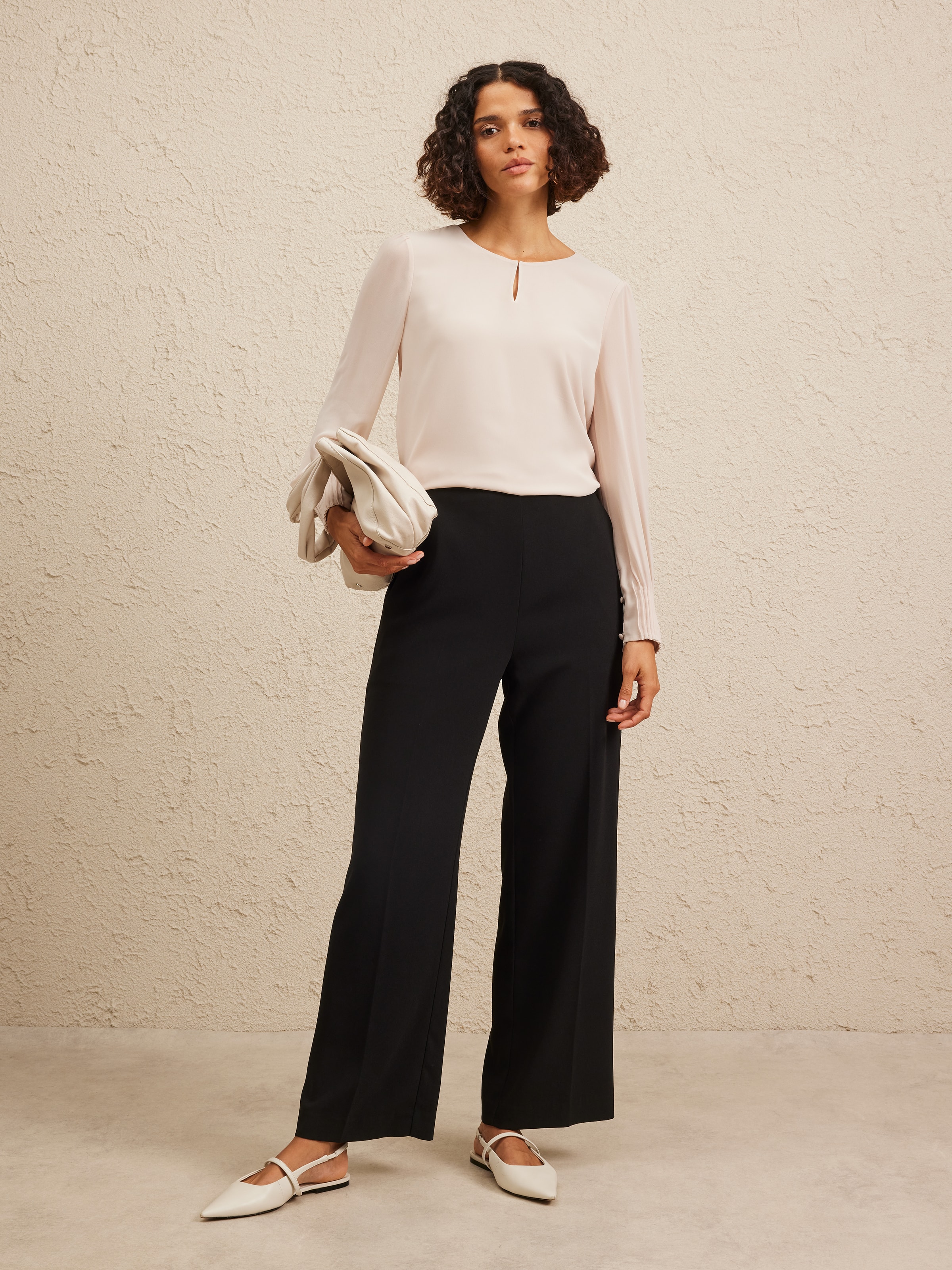 Toni Tuck Sleeve Blouse