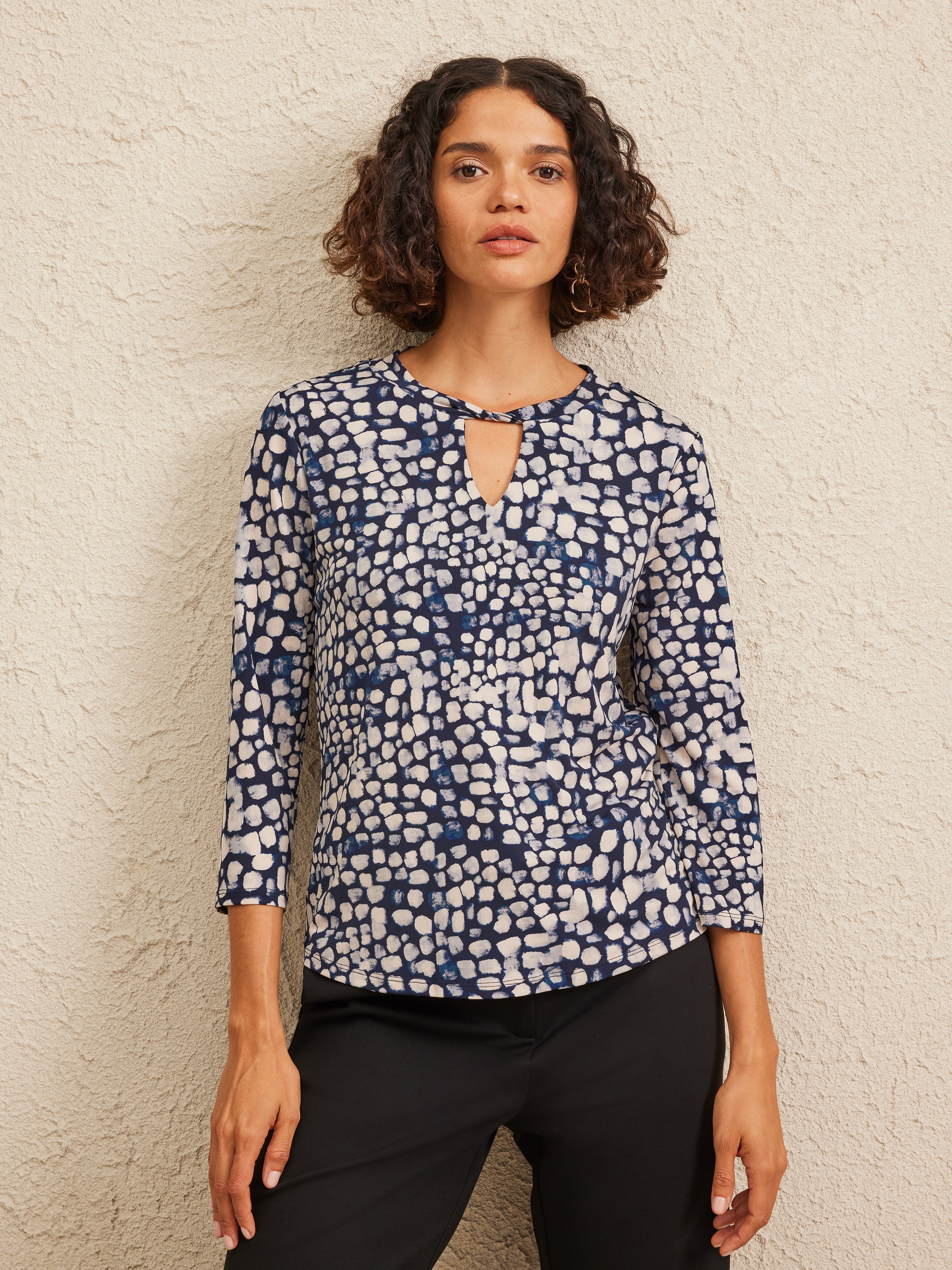 3/4 Pina Twist Neck Jersey Top