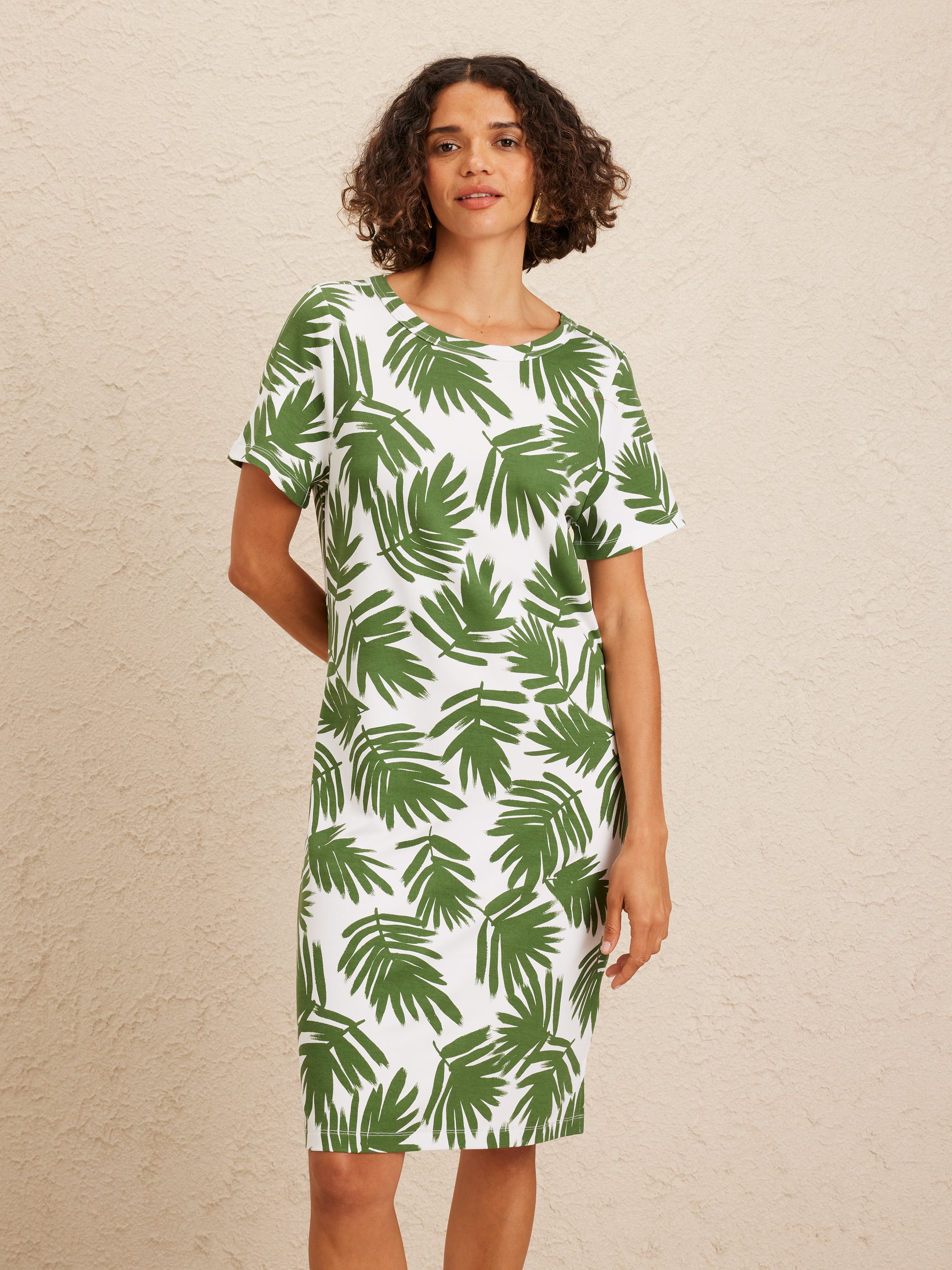 Nakita T-Shirt Dress